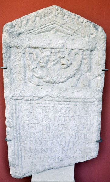 Carnuntum, Tombstone of Statutus of XV Apollinaris