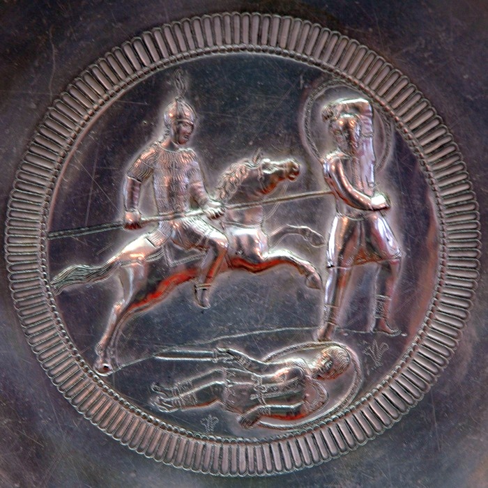 Verona, Silver dish with Byzantine horseman fighting the Langobards