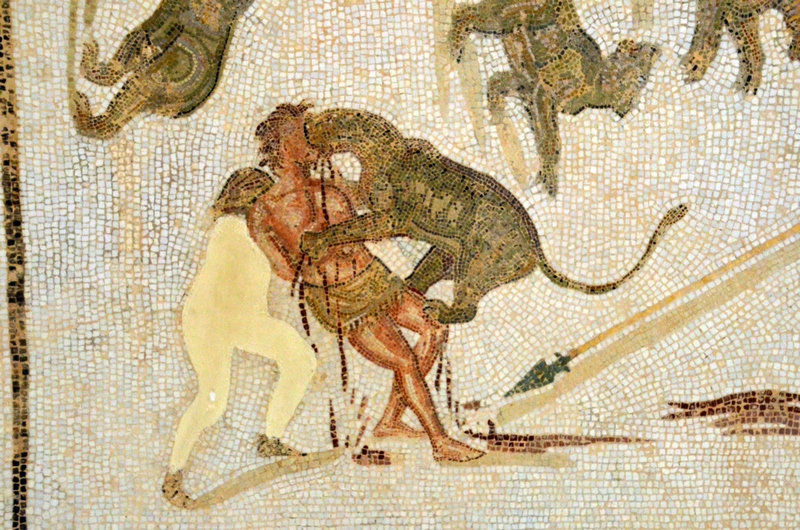 Thysdrus, Sollertian House, Mosaic with the execution of criminals (2)