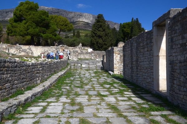 Salona, Episcopal Complex, Basilica, Narthex