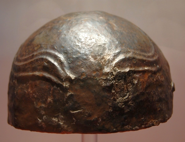 Krefeld, Roman helmet, adapted to Germanic taste