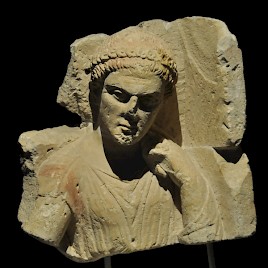 Ptolemy XII Auletes - Livius